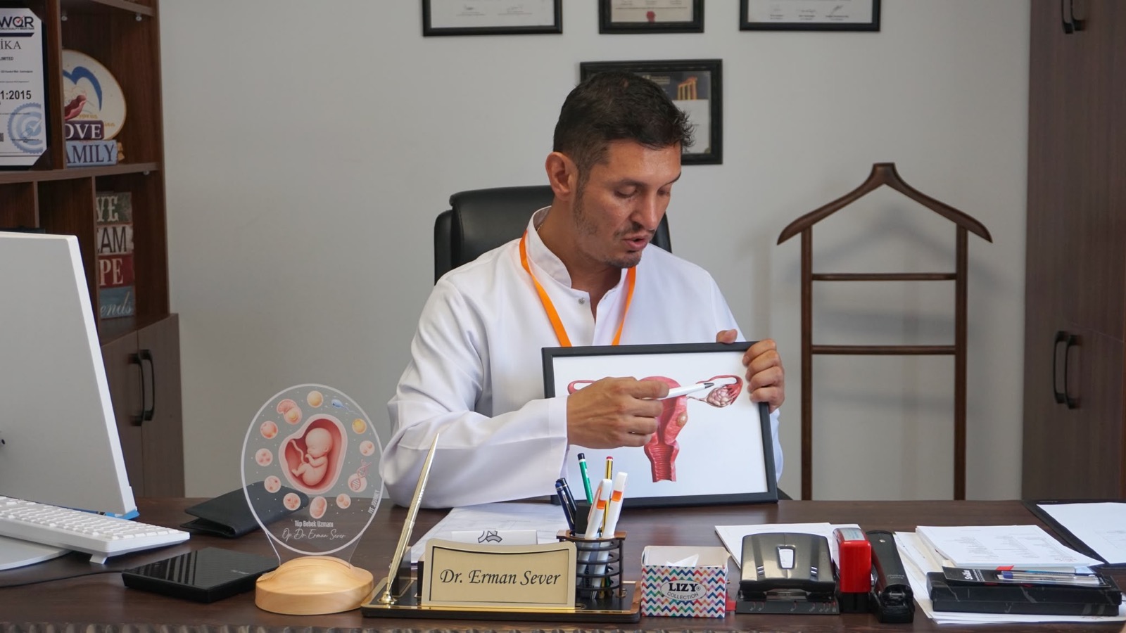 Dr. Erman Sever duke shpjeguar trajtimin