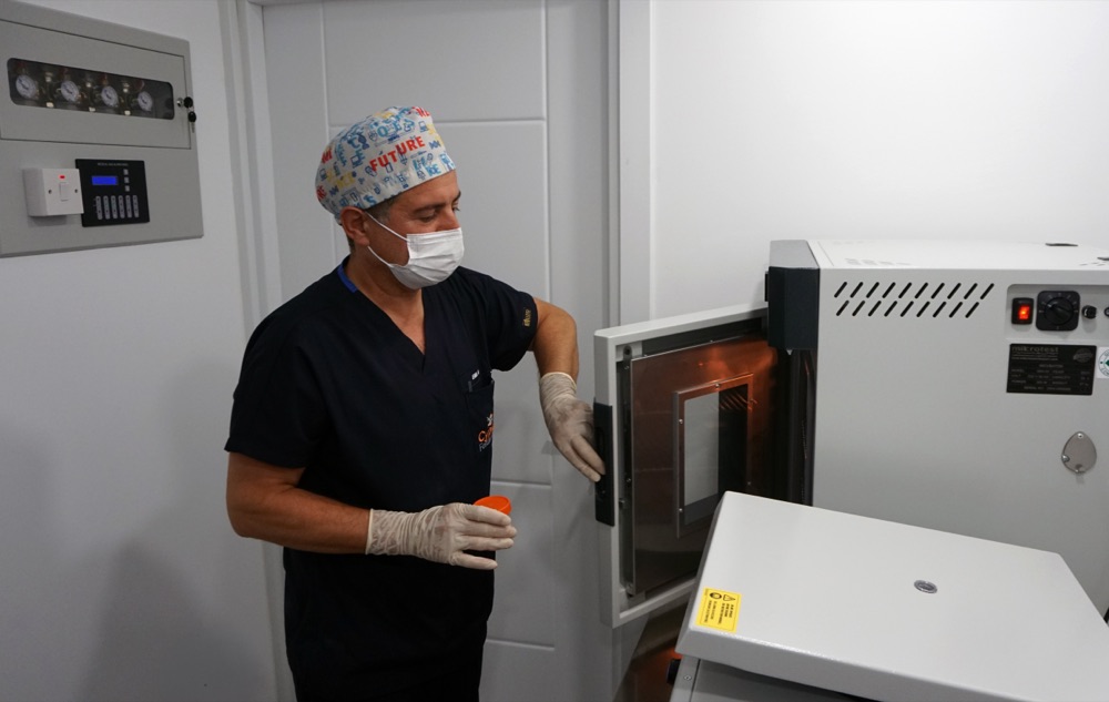 Pajisje sterilizimi në laborator